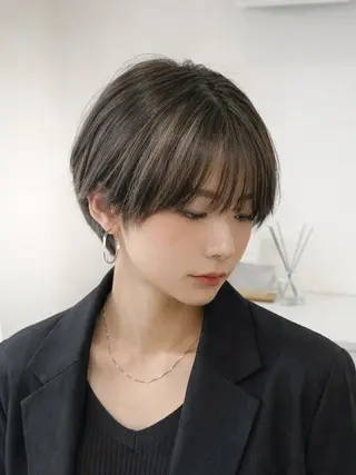 ショート hair salon suiw所属・ハイトーンショート 特化‬吉田義隆のヘアスタイル