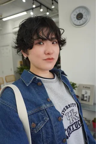 ショート カラー パーマ レイヤー／似合わせ TAKUYAのヘアスタイル