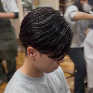 ミディアム YELLOW CORN 金沢文庫所属・【金沢文庫4分】髪質 改善/縮毛矯正アラタのヘアスタイル