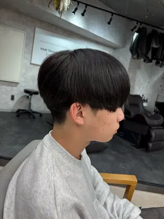 ミディアム メンズ メンズパーマ特化 🔥韓国ヘア職人🔥のヘアスタイル