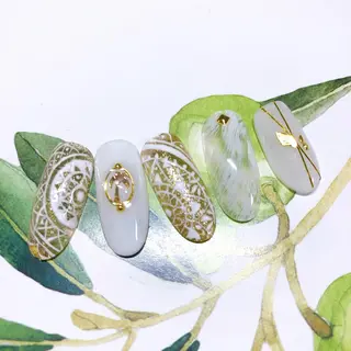 ネイル 奥園 良恵のネイルデザイン