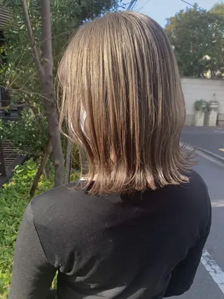 ミディアム カラー ヘアアレンジ yuka .のヘアスタイル