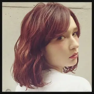 ミディアム カラー パーマ ヘアアレンジ メンズ キッズ ネイル マツエク・マツパ アイブロウ ☃️髪質改善🉐割✨ ❄️“ever”❄️のヘアスタイル