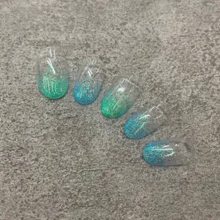 ネイル MAXKELLY EMIのネイルデザイン