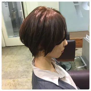 ショート カラー 中村 碧のヘアスタイル