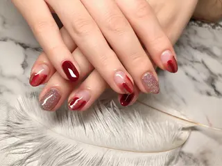 ネイル マジックミラー所属・マジック ミラーのネイルデザイン