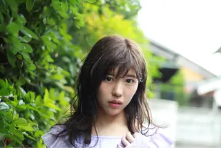 ミディアム 森 海のヘアスタイル