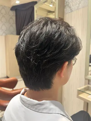 ショート メンズ 一戸 拓斗のヘアスタイル