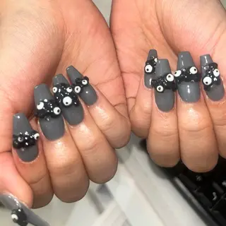 ネイル MODA MANAMIᵕ̈のネイルデザイン