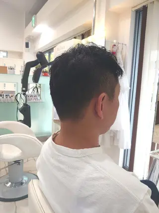 メンズ ショート 丁寧なカットが評判！ 生駒富雄☆丸上のヘアスタイル