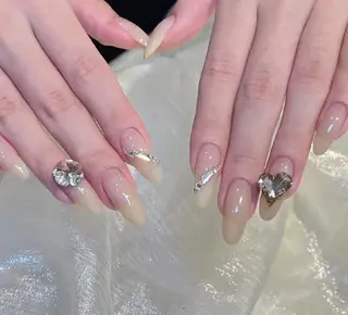 ネイル Pure&Rich Nailのネイルデザイン