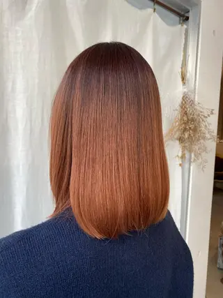 ミディアム カラー タカハシ ハヤトのヘアスタイル