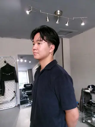 ショート garage.所属・吉田 慎冴/メンズパーマのヘアスタイル