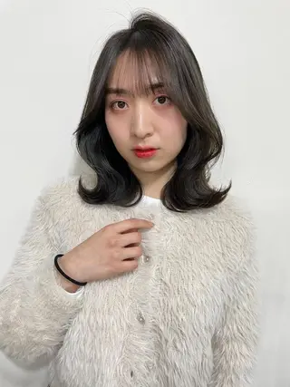 ミディアム カラー オリーブカラー 特化　　kaiのヘアスタイル