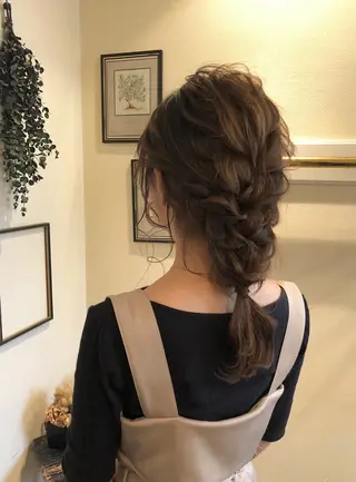 セミロング ヘアアレンジ Takagi Nanamiのヘアスタイル