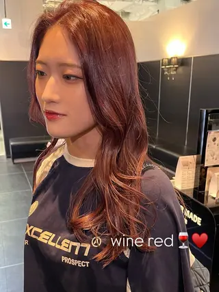 セミロング カラー trico心斎橋 ナツミのヘアスタイル