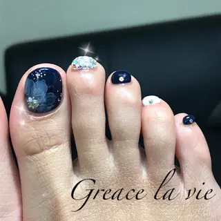 ショート カラー パーマ ヘアアレンジ ネイル マツエク・マツパ Greace la vie所属・Greace  la vieのネイルデザイン