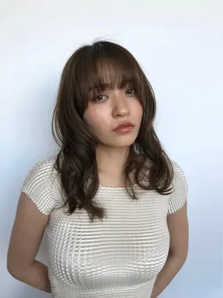 ロング 木志 望美のヘアスタイル