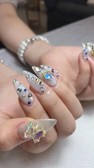 ネイル Munail サロン所属・むねいる nail salonのネイルデザイン