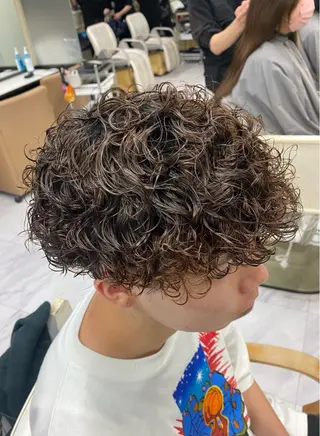 パーマ メンズ 🌴パーマオタク🌴 長谷川　諒佑🌈のヘアスタイル