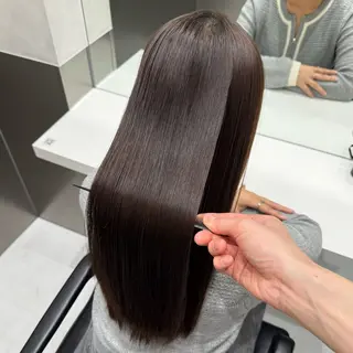 ロング 美髪職人あお🦕 髪質改善｜原宿のヘアスタイル