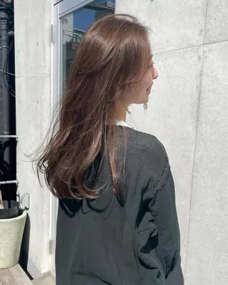 ミディアム カラー 佐伯 和佳のヘアスタイル