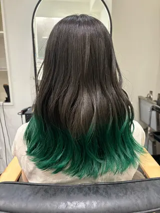 カラー cocotte宜喜 弘希のヘアスタイル