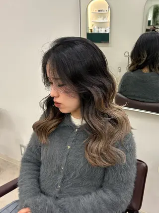 セミロング カラー 🦋レイヤー職人 猪瀬玲奈🦋のヘアスタイル