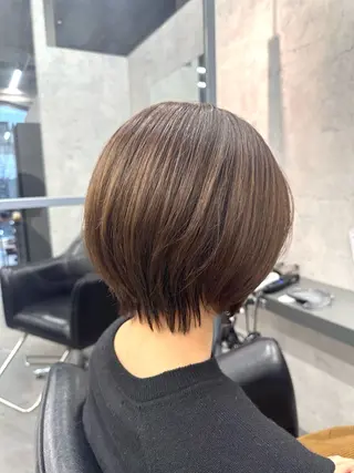 ショート Misora/ボブ/ レイヤー/艶カラーのヘアスタイル