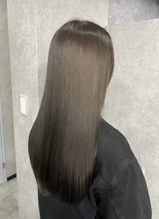 ロング 🍀火曜以外予約⭕ 安藤澪央☘️のヘアスタイル