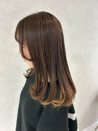 セミロング カラー ウプ🦋marina takeuchiのヘアスタイル