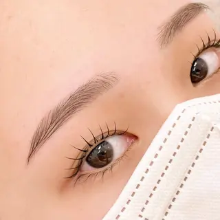 マツエク・マツパ アイブロウ fors梅田所属・幸 凜央のマツエク・マツパデザイン