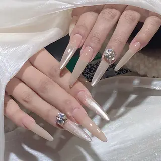 ネイル リリ 奈🎀のネイルデザイン