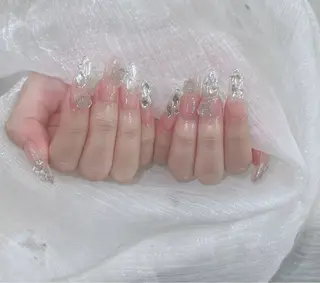 ネイル Lee Nailsのネイルデザイン