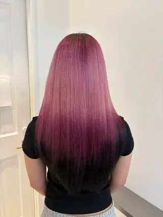 ミディアム カラー HIKARI🐈‍⬛ ハイトーン×デザインのヘアスタイル