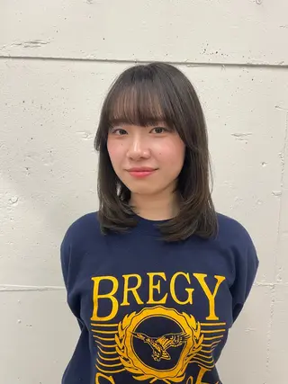 ミディアム カラー suzu 🤍 【 grace 】のヘアスタイル