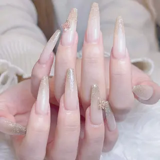 ネイル ゴテゴテ ネイルのネイルデザイン