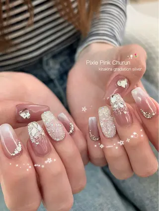 ネイル Arowa 伊田のネイルデザイン