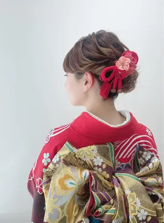 ヘアアレンジ GRANLUSSO 〜グランルッソ駅前店所属・木口 嘉美のヘアスタイル