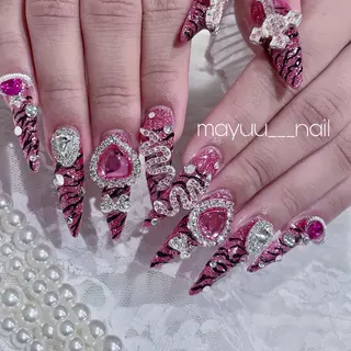 ネイル 🎀 Mayu 🎀痛ネイルのネイルデザイン