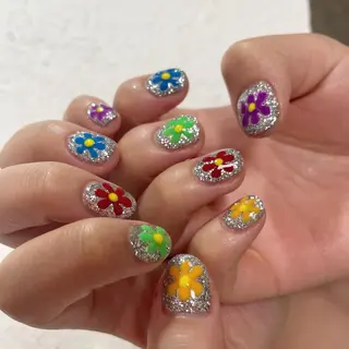 ネイル nail.gorin所属・吉村 優子のネイルデザイン