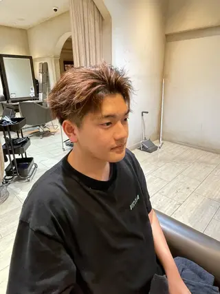 メンズ アレクサンドルオブカラーズ金沢所属・喜多 伯斗のヘアスタイル