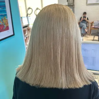 カラー ho nokaのヘアスタイル