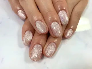 ネイル e+LUCIA NAIL関内店所属・花岡 佑紀のネイルデザイン