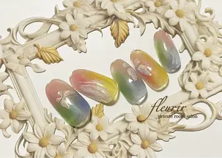 ネイル フルリール 【プライベートサロンのネイルデザイン