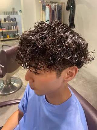 ショート パーマ メンズ パーマ特化/フェザー パーマシャドウ/真生のヘアスタイル