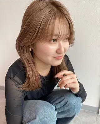 ミディアム 太田代 桃のヘアスタイル