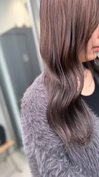 セミロング カラー レイヤー/グレージュ 赤み消し/コウスケのヘアスタイル
