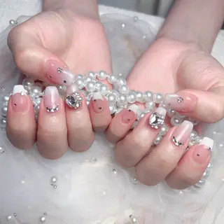 ネイル Maggie Nail🦩のネイルデザイン