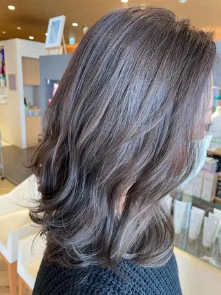 セミロング カラー Gain池下 レディースのヘアスタイル